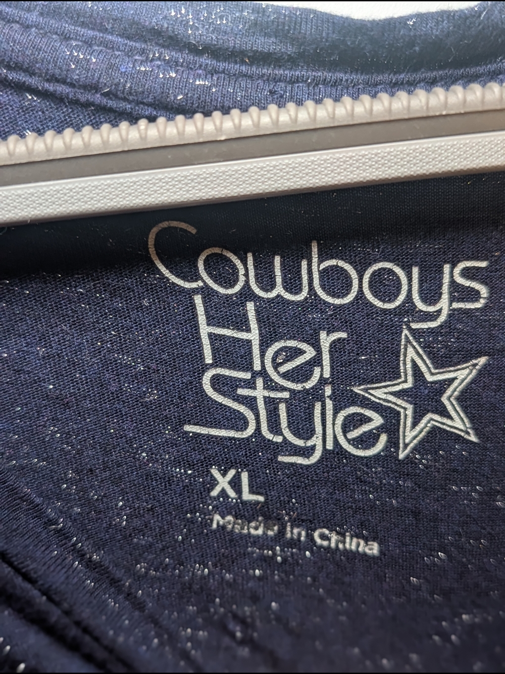 Cowboys Hall Women's Dallas Cowboys Navy Short Sleeve Tee - Picture 3 of 6